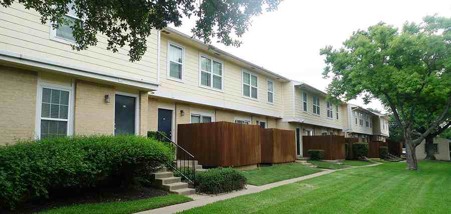 8810 Tallwood Dr #1184 - Photo 5 of 14