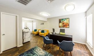 228 E Riverside Dr #1085 - Photo 1 of 1