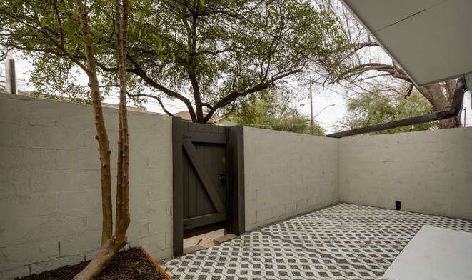 813 W Lynn St #317 - Photo 7 of 23