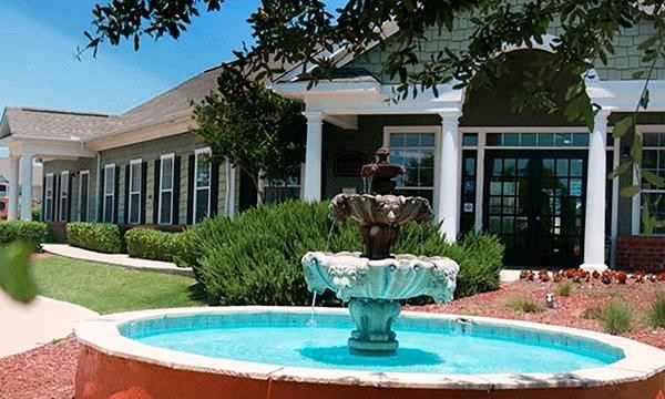 Eagles Landing Apt/Decker #1055 - Photo 4 of 8