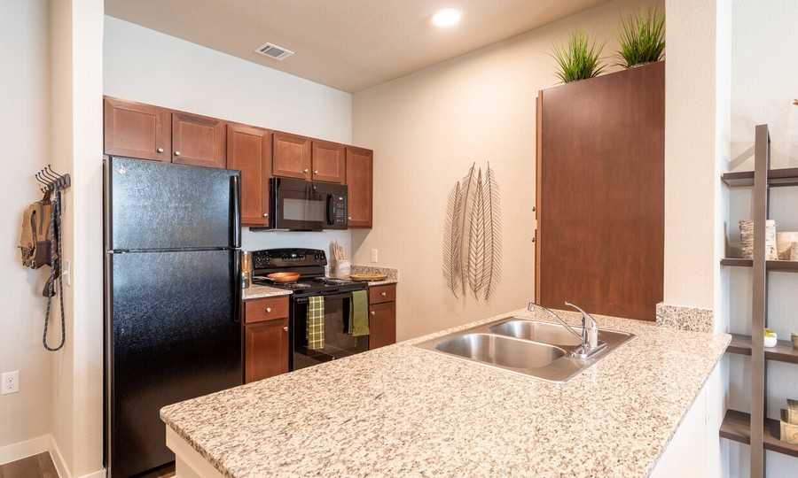 14017 Fm 969 Rd #882 - Photo 3 of 33