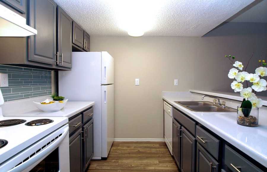 1714 Patton Ln Apt 214 #1534 - Photo 7 of 50