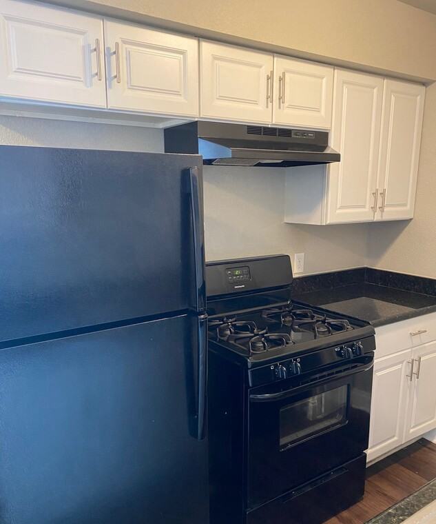 4322 Bull Creek Rd #1427 - Photo 7 of 17