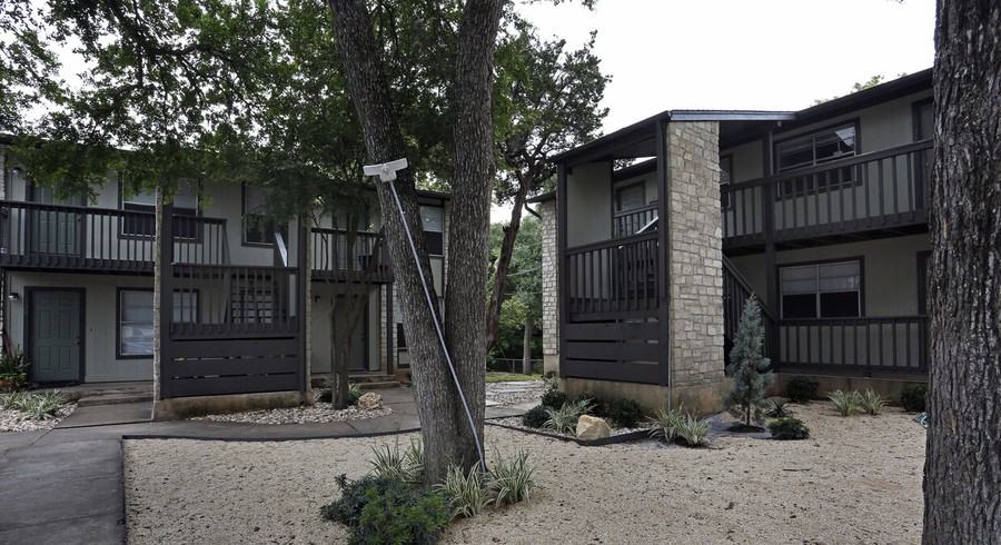 6707 Silvermine Dr #1259 - Photo 3 of 34