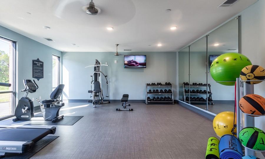 4619 N Interstate 35 #257 - Photo 6 of 7