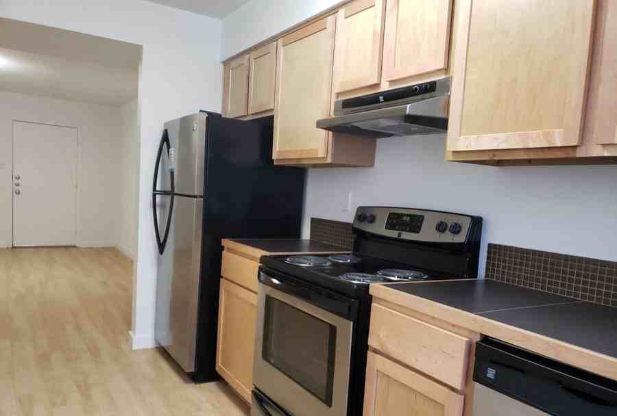 2208 Enfield Rd #319 - Photo 3 of 17