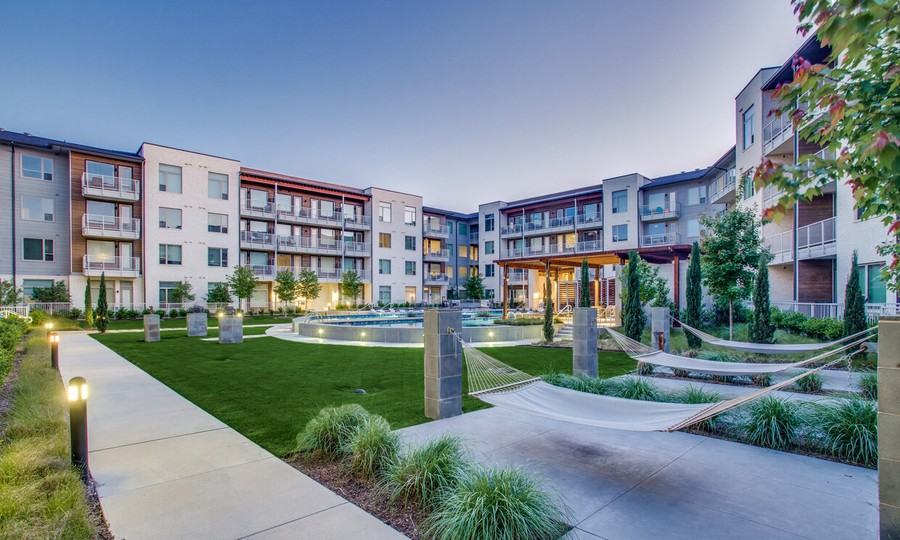 3415 Sloane St #3290 - Photo 6 of 50