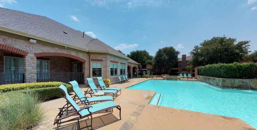 783 Fairway Dr #4470 - Photo 2 of 18