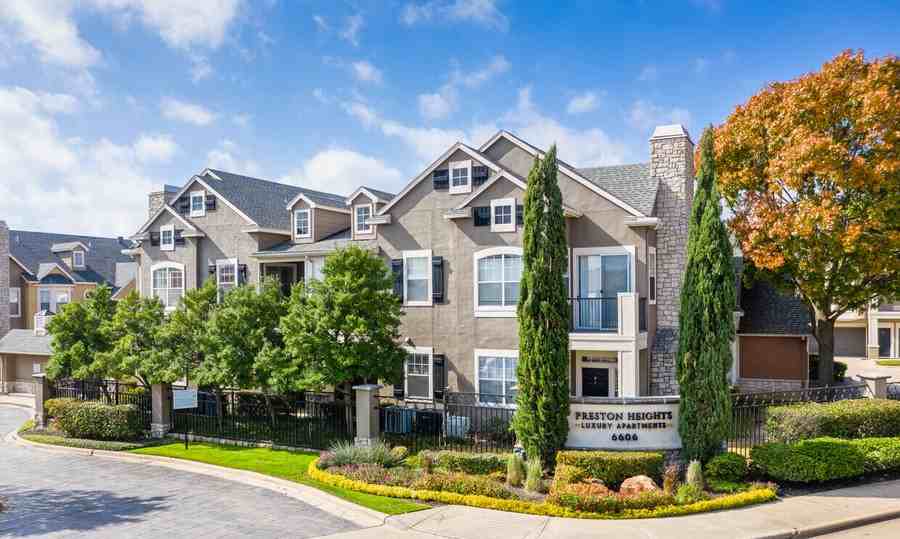 6612 Mapleshade Ln #1605 - Photo 3 of 50