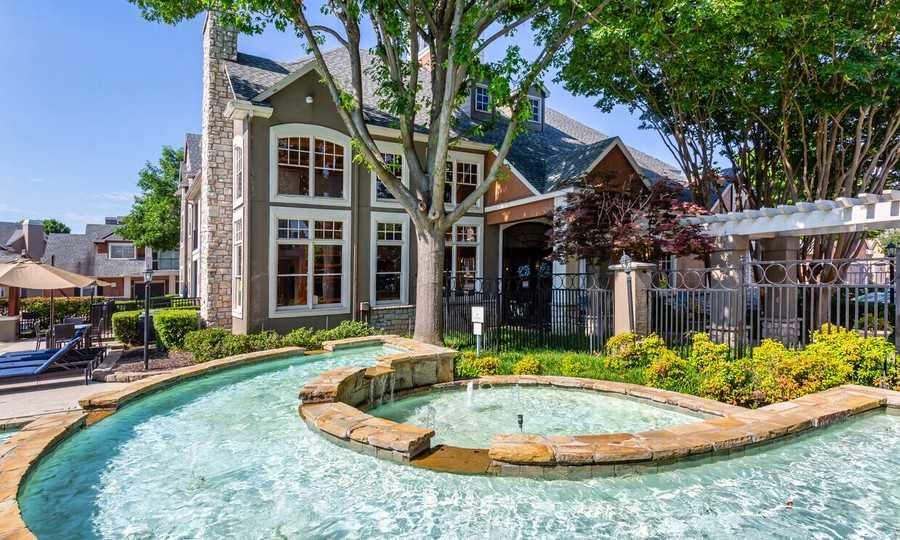 6612 Mapleshade Ln #1605 - Photo 6 of 50