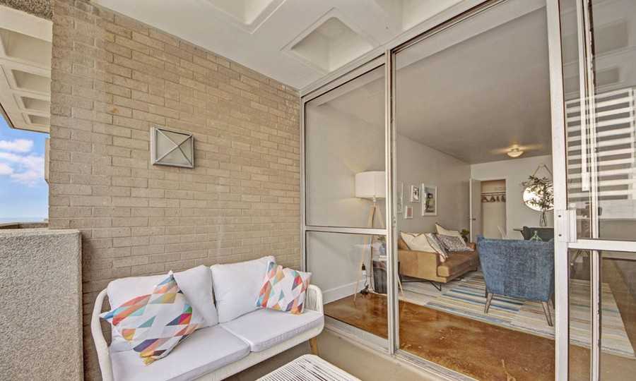 1228 Commerce St #176 - Photo 7 of 24