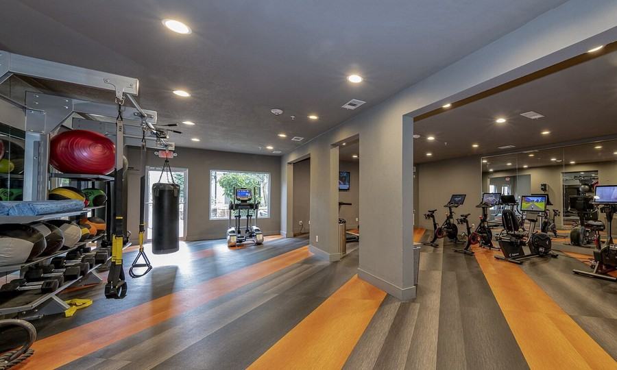 4656 Cole Ave #2740 - Photo 3 of 12