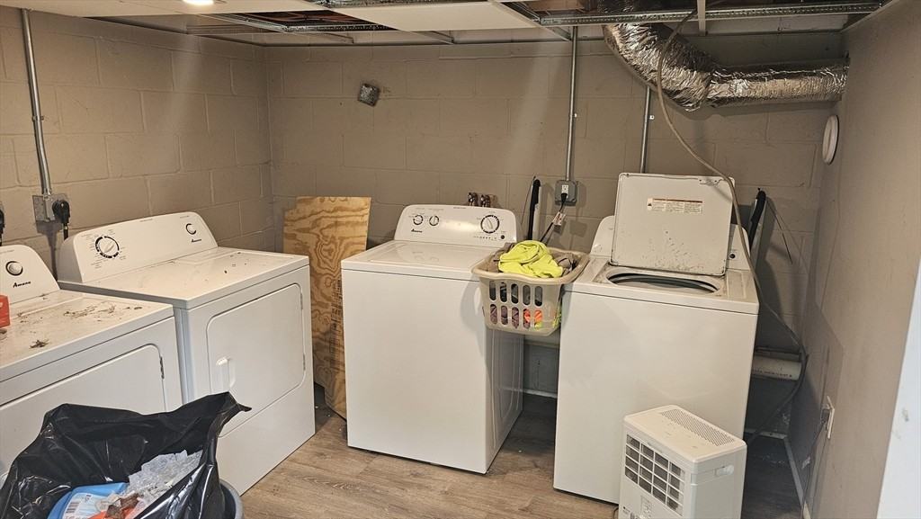 199 Howard St #1stFL - Photo 2 of 3