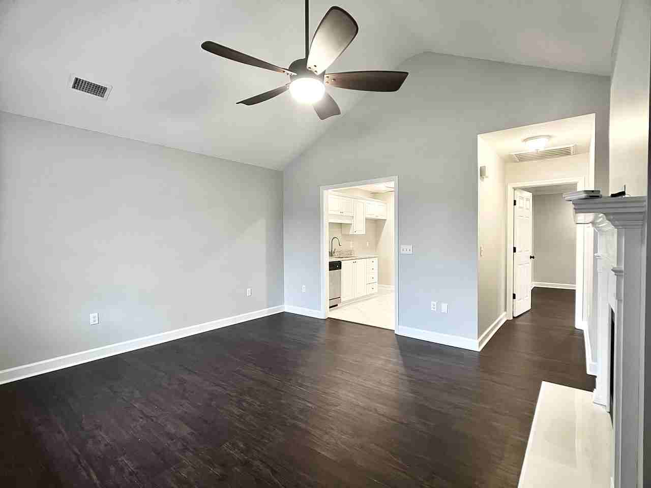 231 Summerstone Bnd #NA - Photo 5 of 37