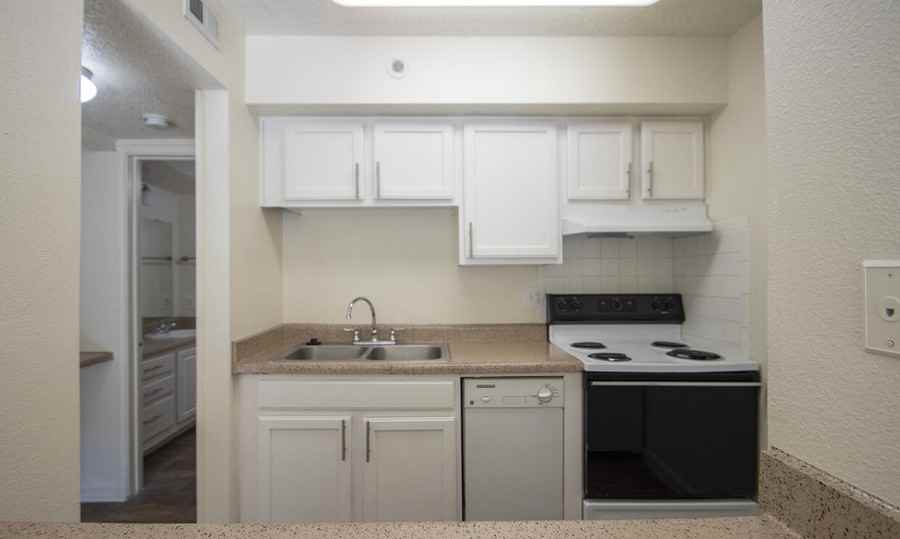 Melody at Hemlock W MB13 #4165 - Photo 6 of 44