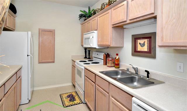 N Duncanville Rd #4353 - Photo 7 of 29