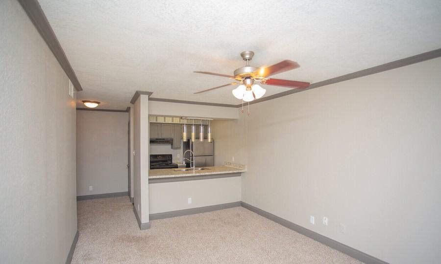 4049 E Trinity Mills Rd Ste 101 #184