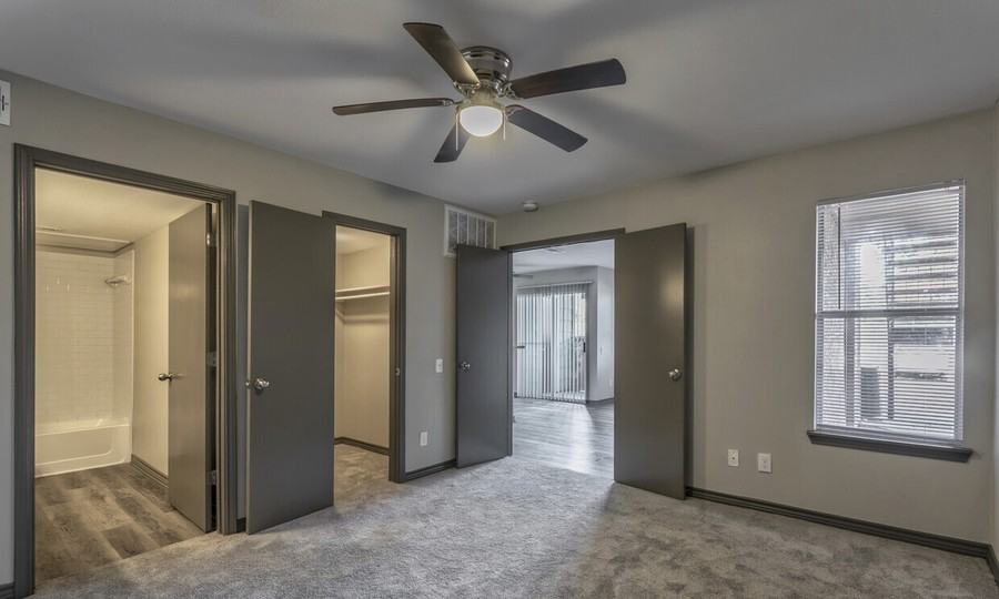 2906 Dilido Rd #2830 - Photo 4 of 50