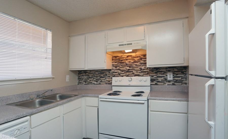 2906 Dilido Rd #2830 - Photo 6 of 50