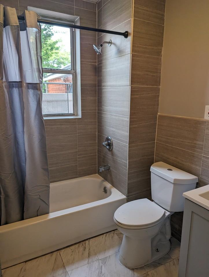 181 Madison St Apt B5 #B5 - Photo 5 of 6