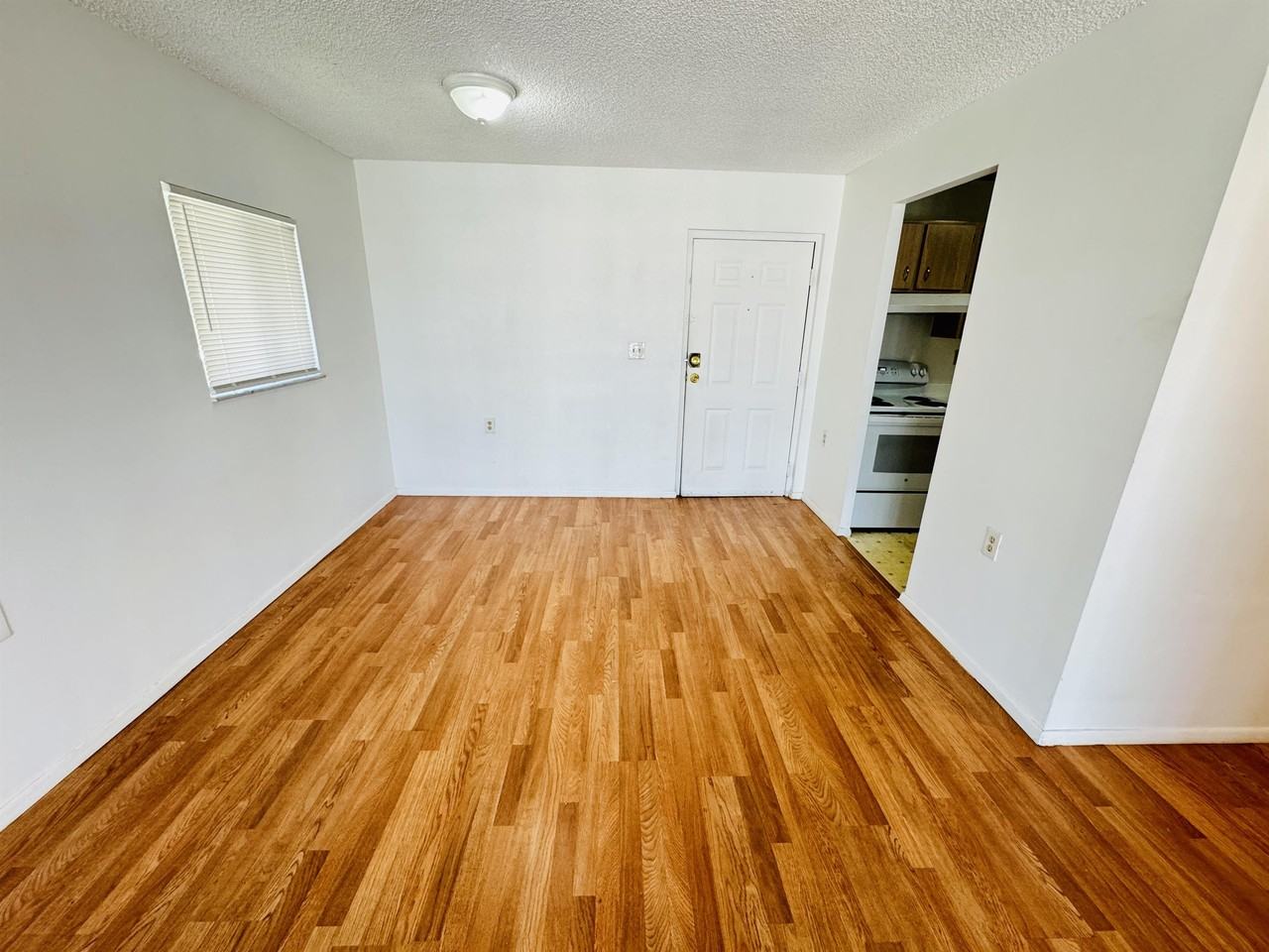 1068 N Benoist Farms Rd #312 - Photo 2 of 14