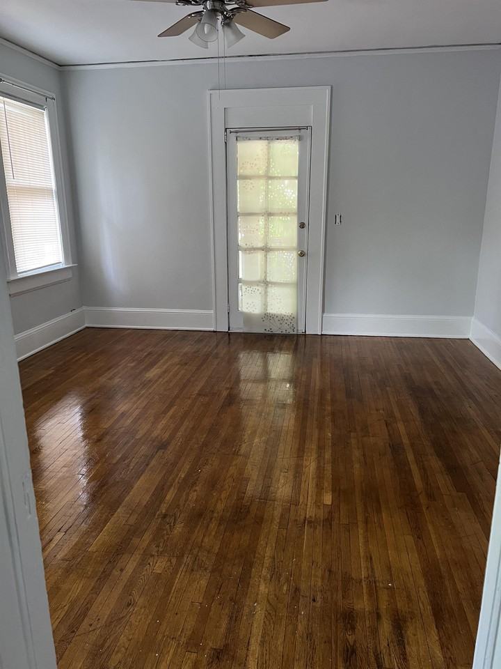 744 Argonne Ave Ne #D - Photo 2 of 18