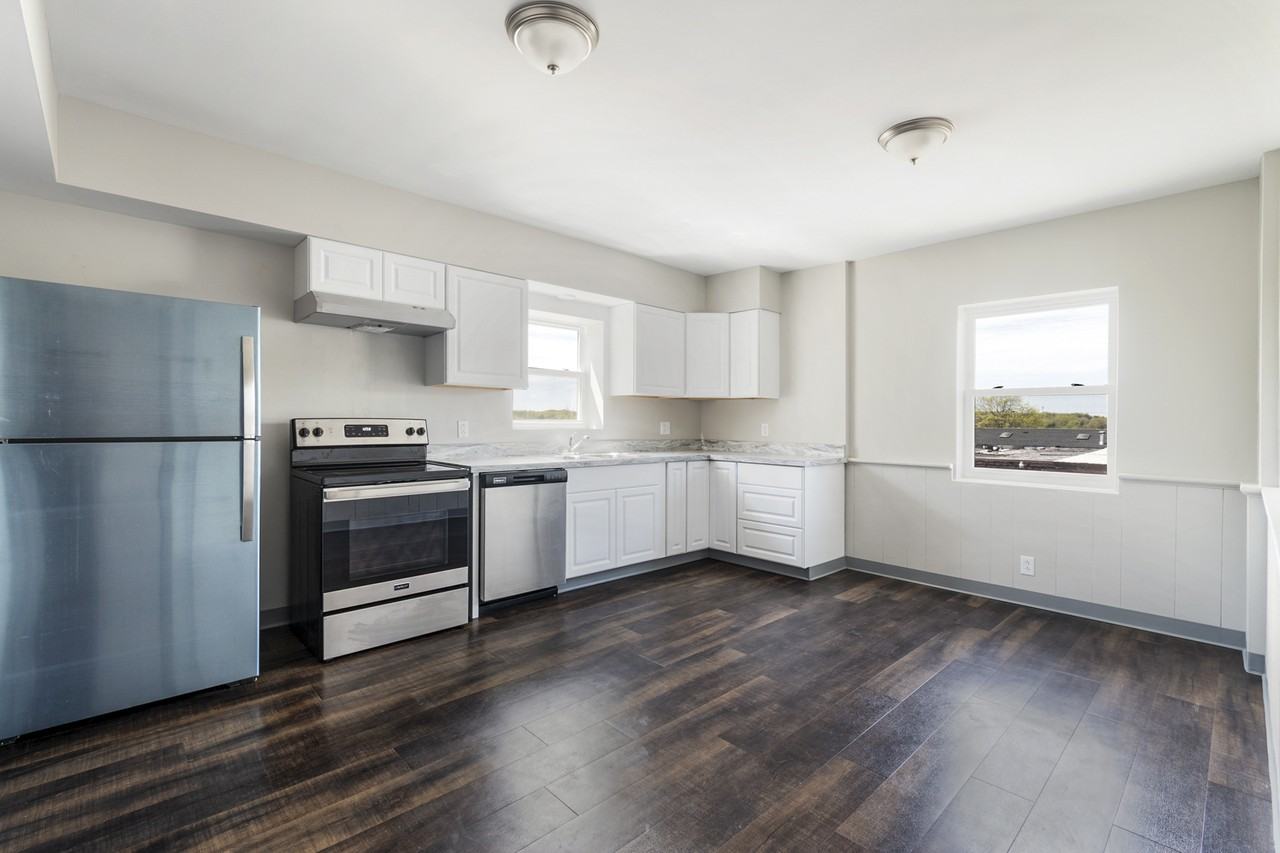 3143 Mahoning Avenue #A - Photo 3 of 24