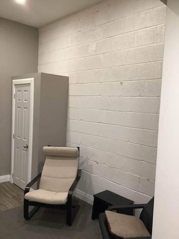 14 Sandwell Drive - Photo 3 of 12