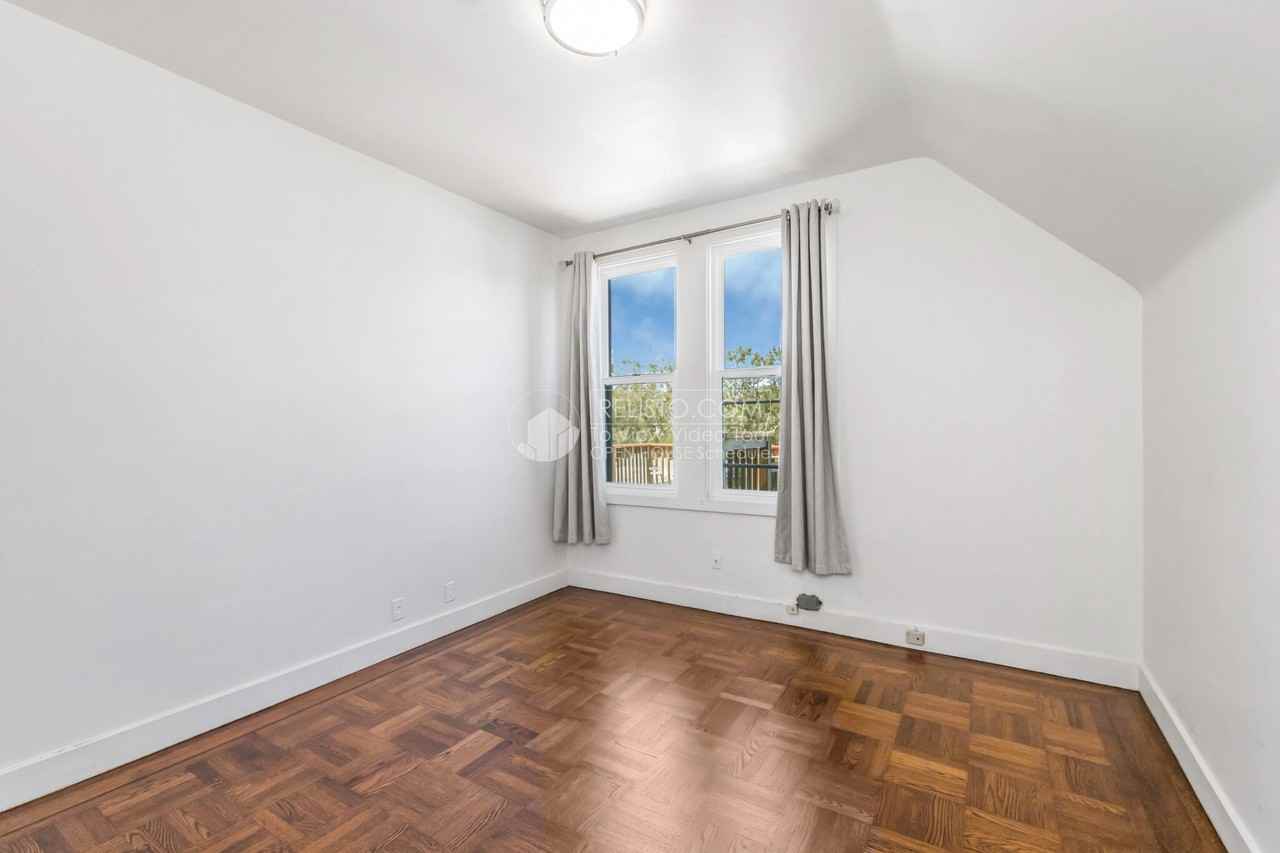 1438 Page St #8 - Photo 3 of 40