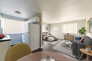 featured image of 1708 Glenwood Ave