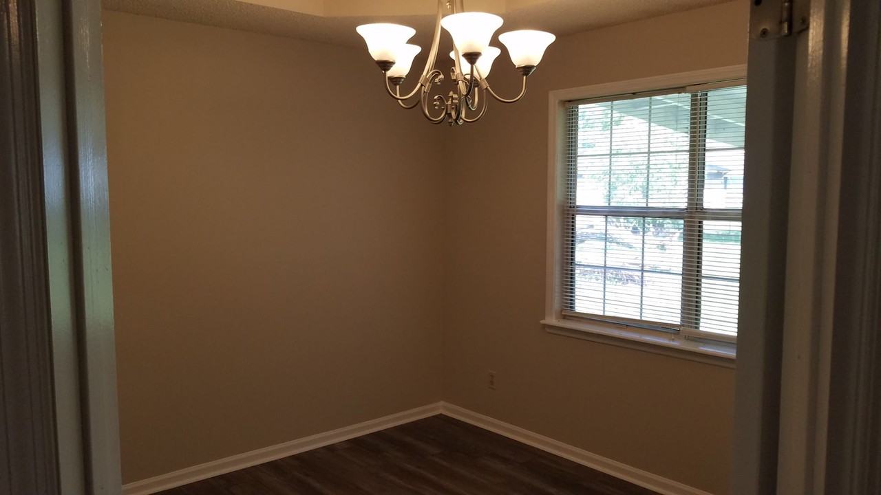 5116 Northridge Rd S - Photo 7 of 16