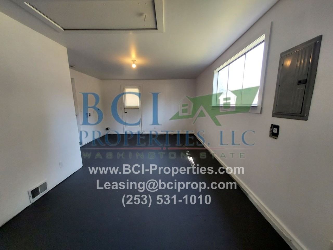 8811 Forest Ave Sw - Photo 2 of 50