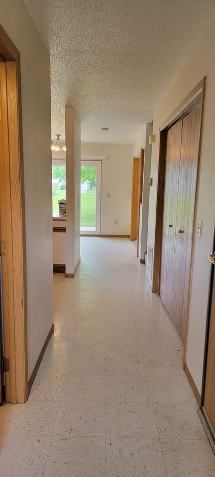 Prairie Village Townhomes - Photo 6 of 37