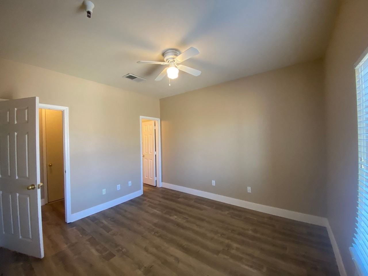 200 Talus Way #323 - Photo 6 of 17