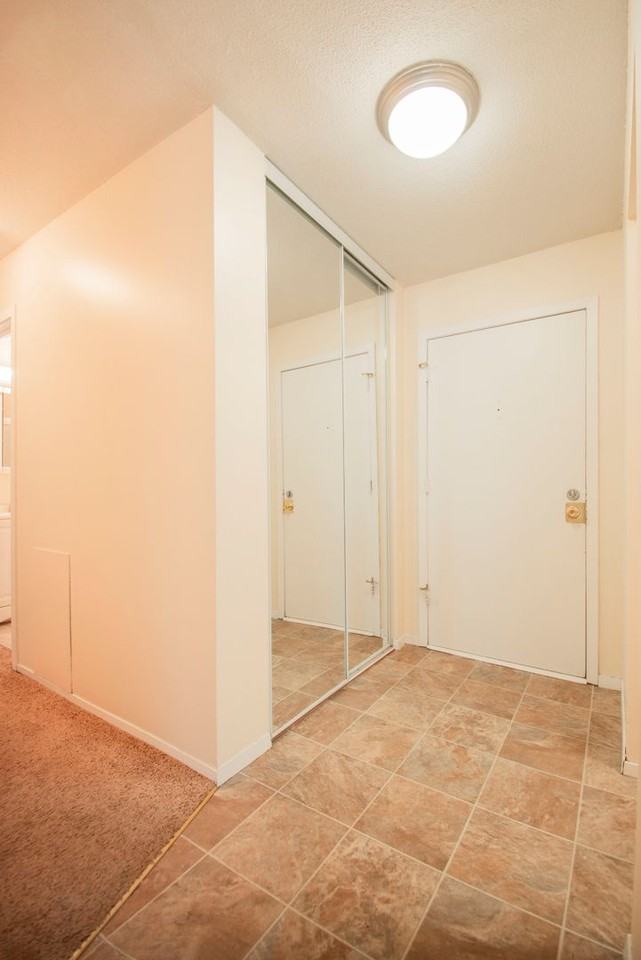 Excelsior Manor Apartments - Photo 7 of 50