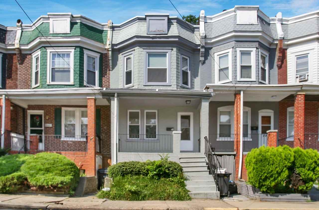 114 W 26th St - Photo 2 of 19