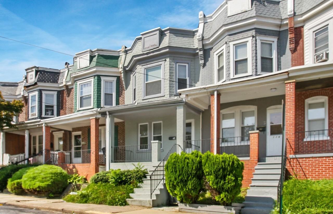 114 W 26th St - Photo 3 of 19