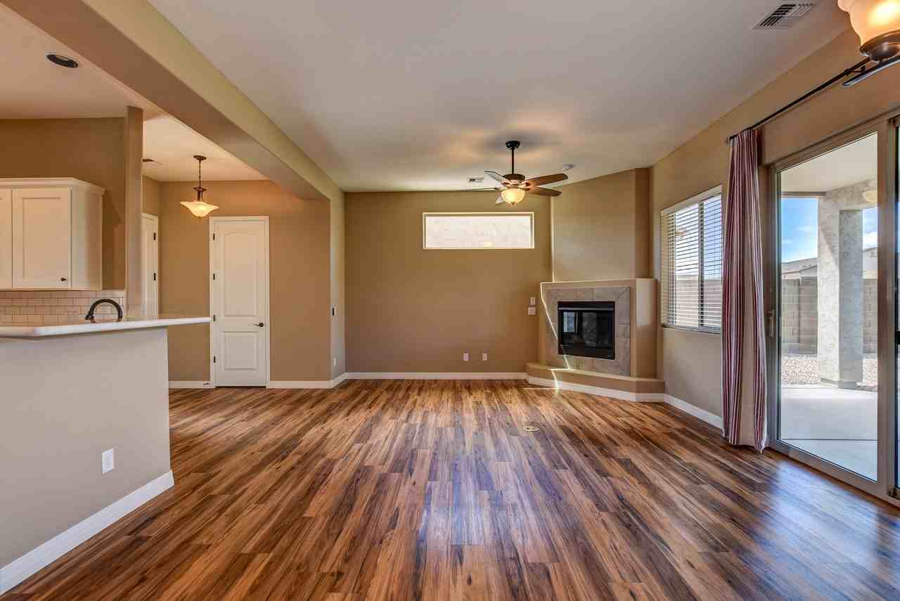 6261 E Livingston Loop - Photo 6 of 32