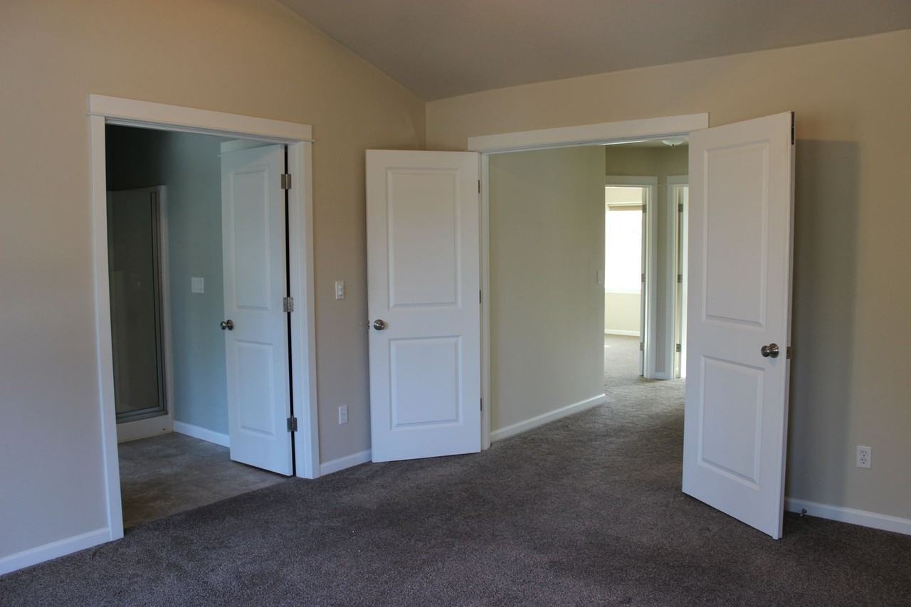 61525 Tall Tree Ct - Photo 6 of 12