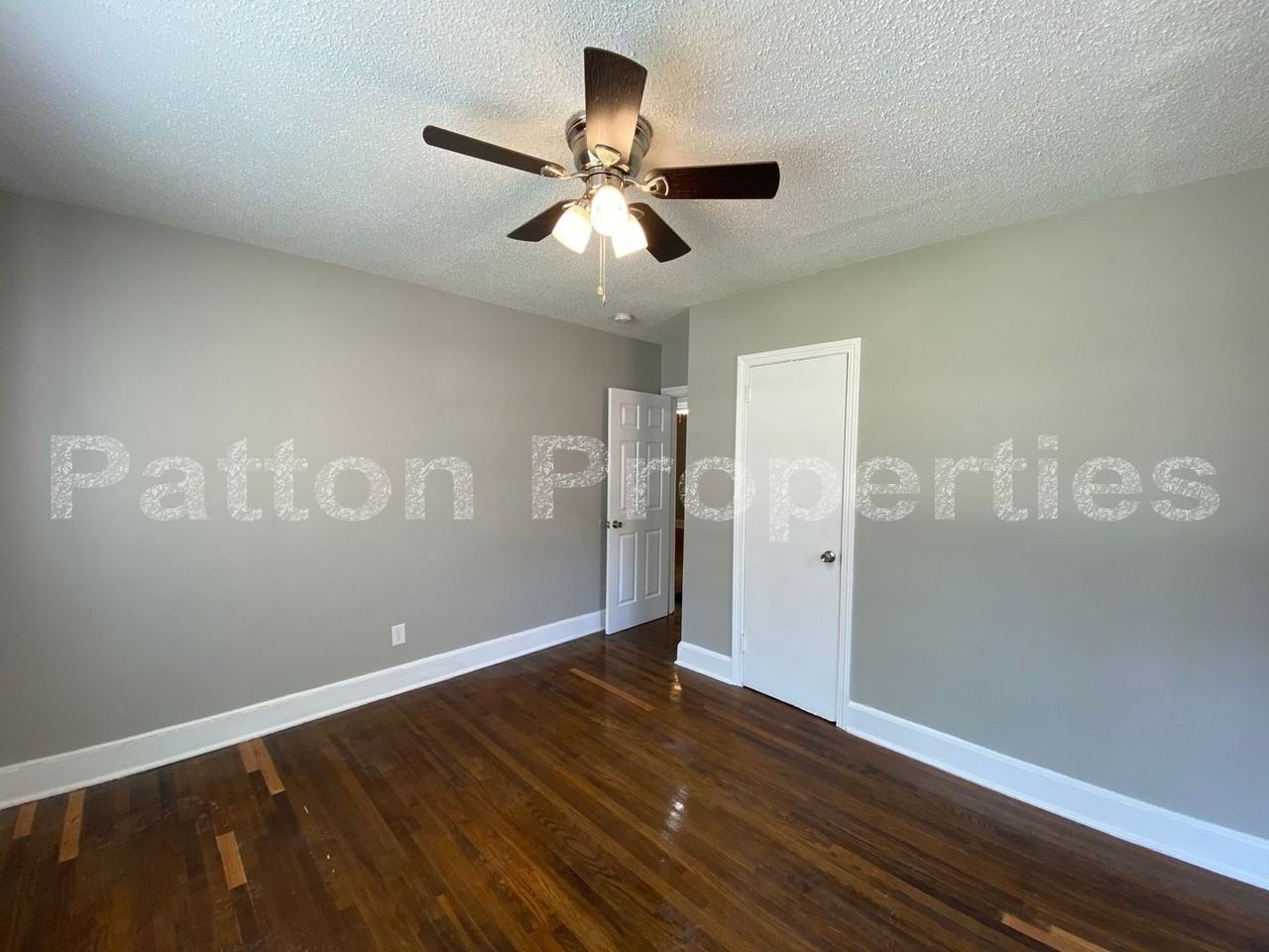 2401 Chappelle St - Photo 6 of 14