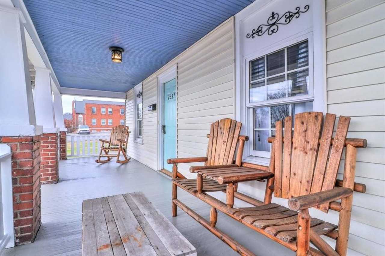 2337 Fine Ave - Photo 2 of 22