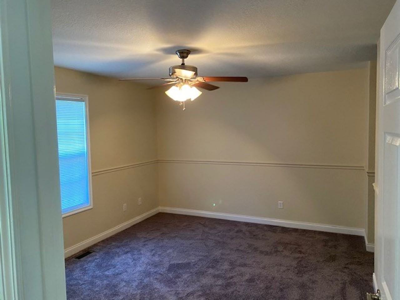811 Oliver Rd - Photo 5 of 15
