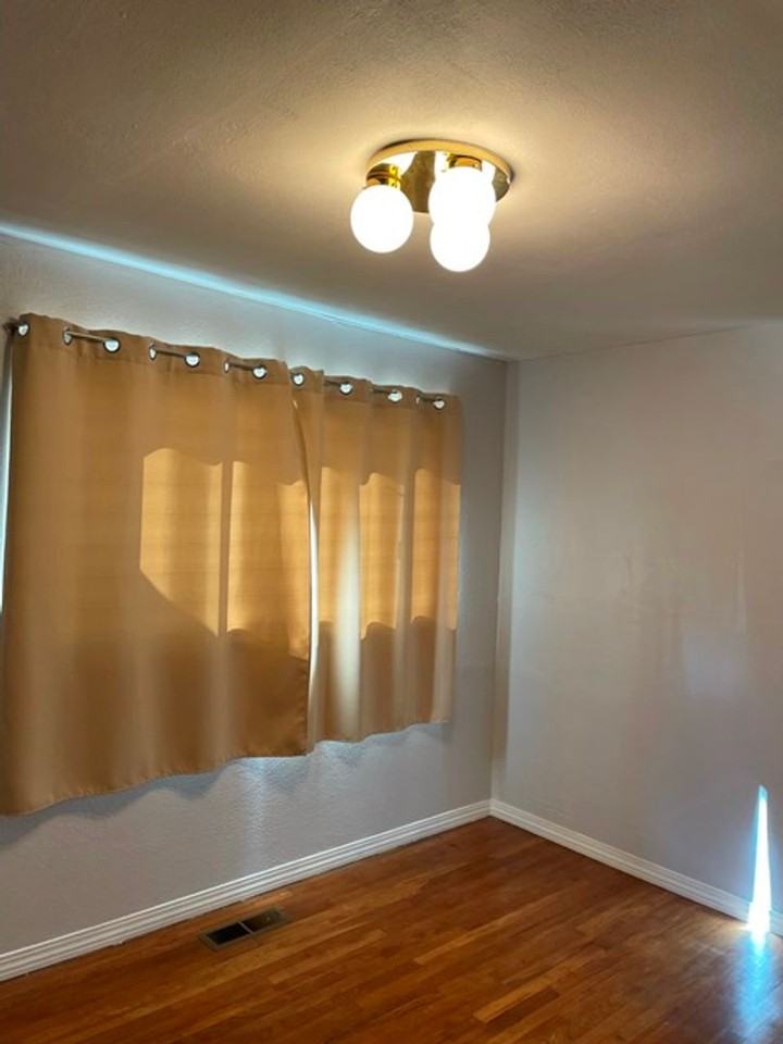 1809 Birch St - Photo 7 of 13
