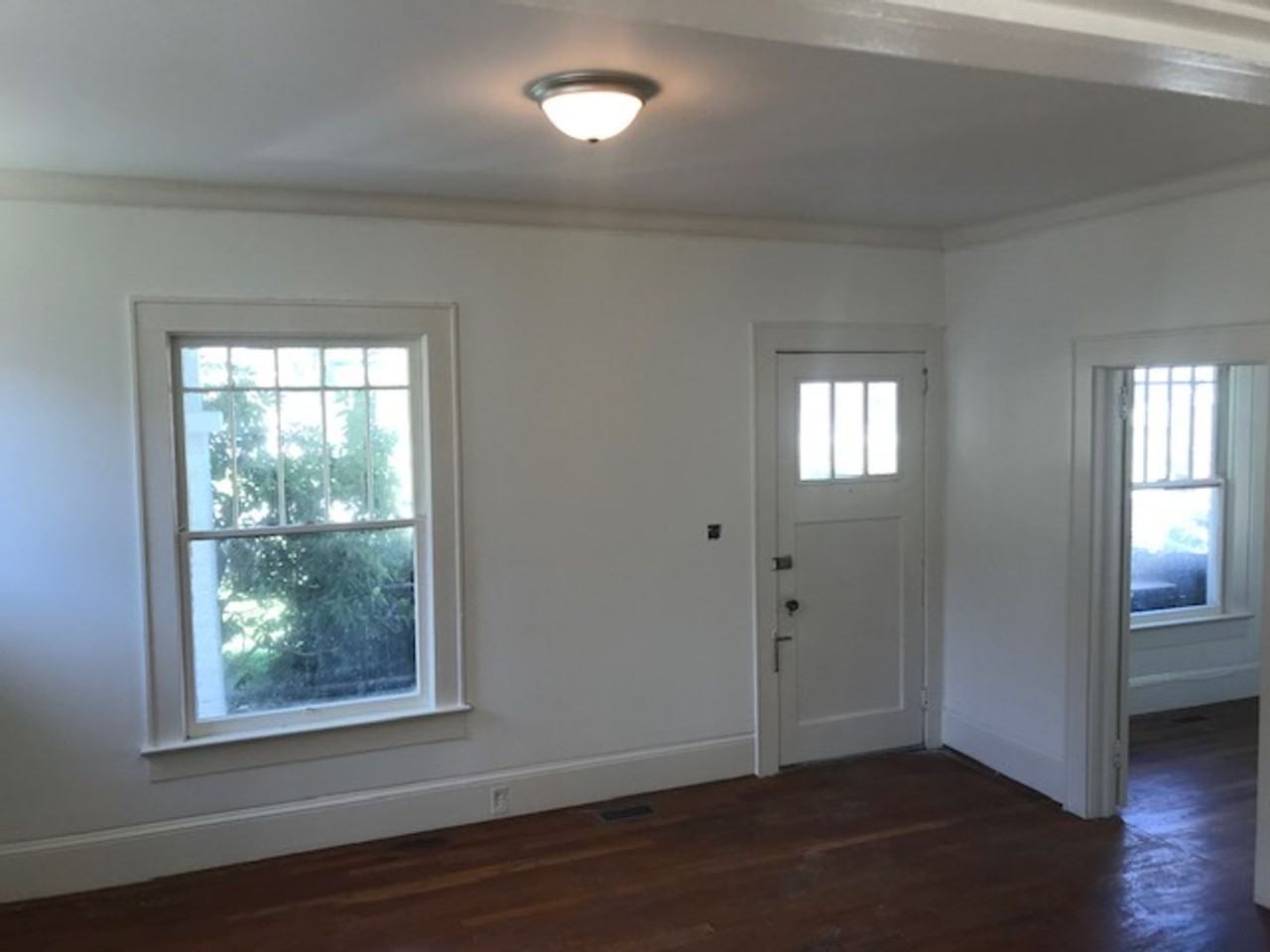 325 Highland Ave - Photo 4 of 14