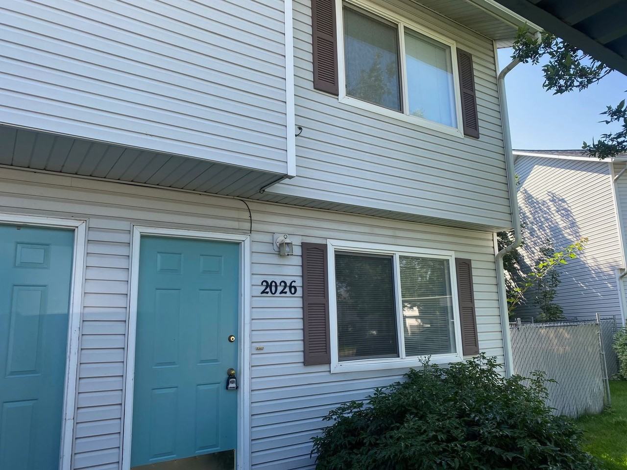 2028 N Gladewater Ave - Photo 3 of 25