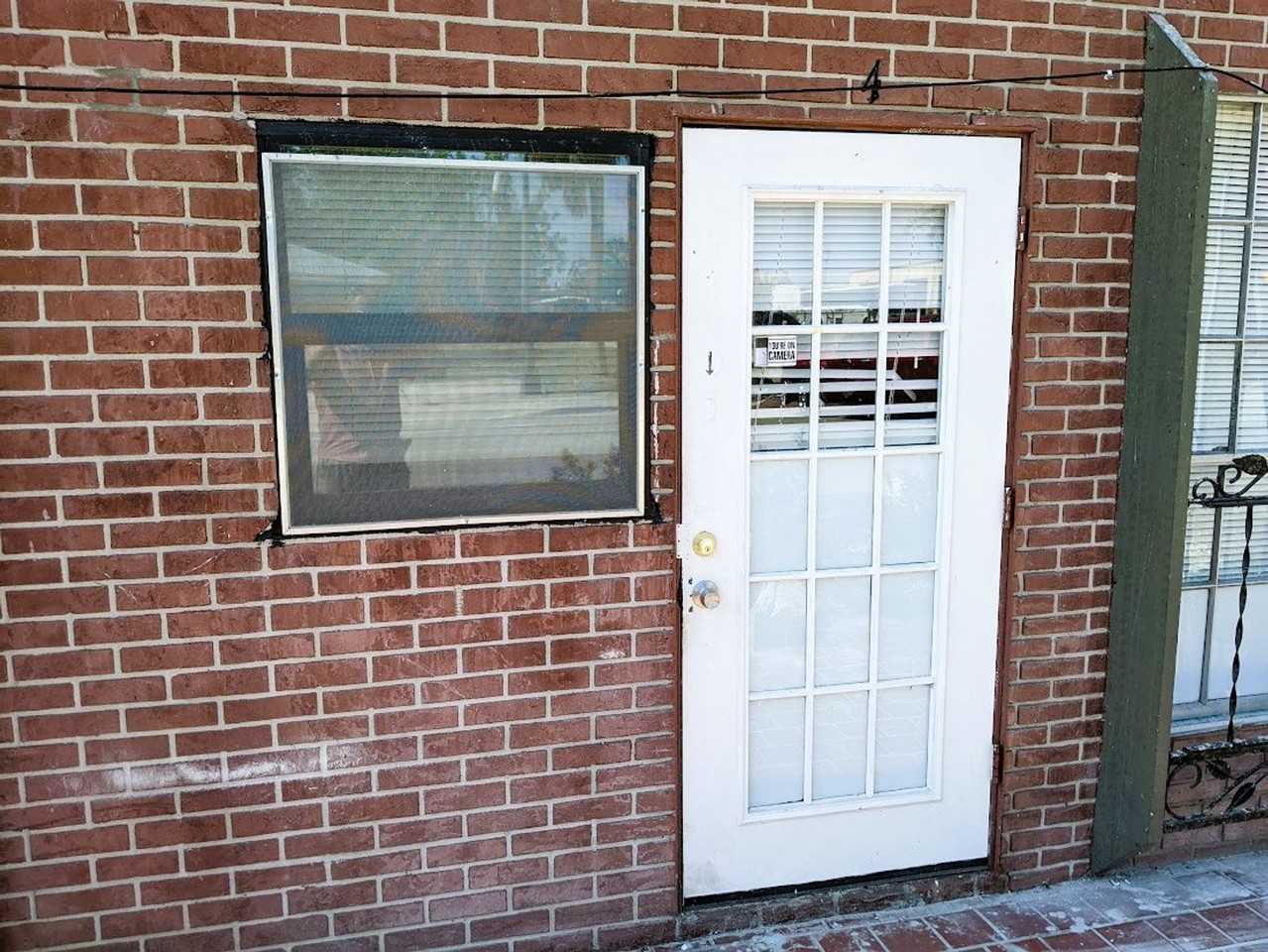 401 Colonia Ln E ##E. - Photo 2 of 12