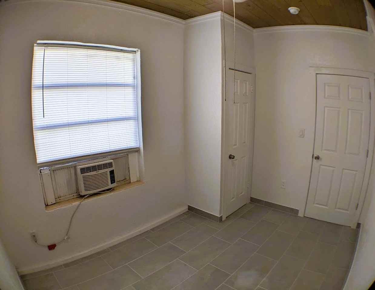 401 Colonia Ln E ##E. - Photo 7 of 12