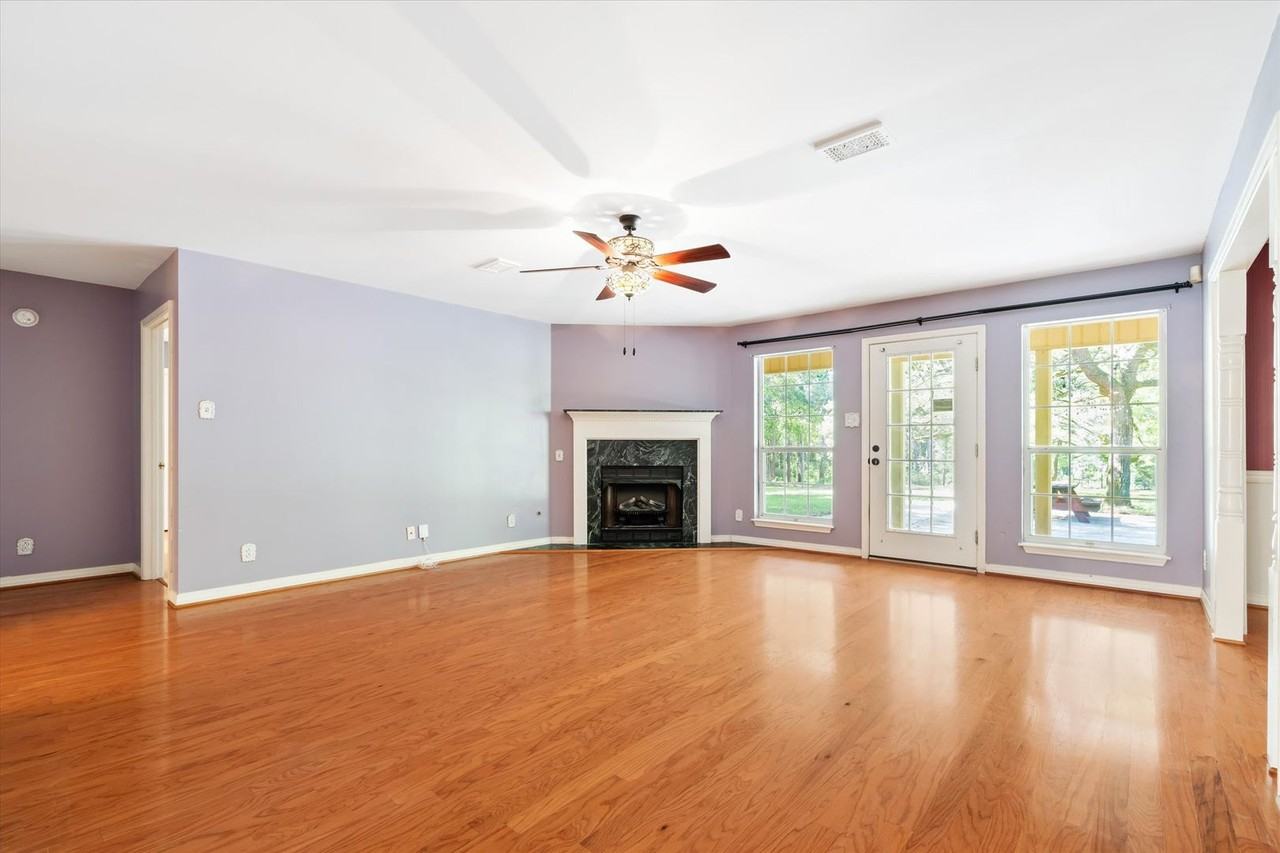 7861 Fordham Rd - Photo 2 of 20