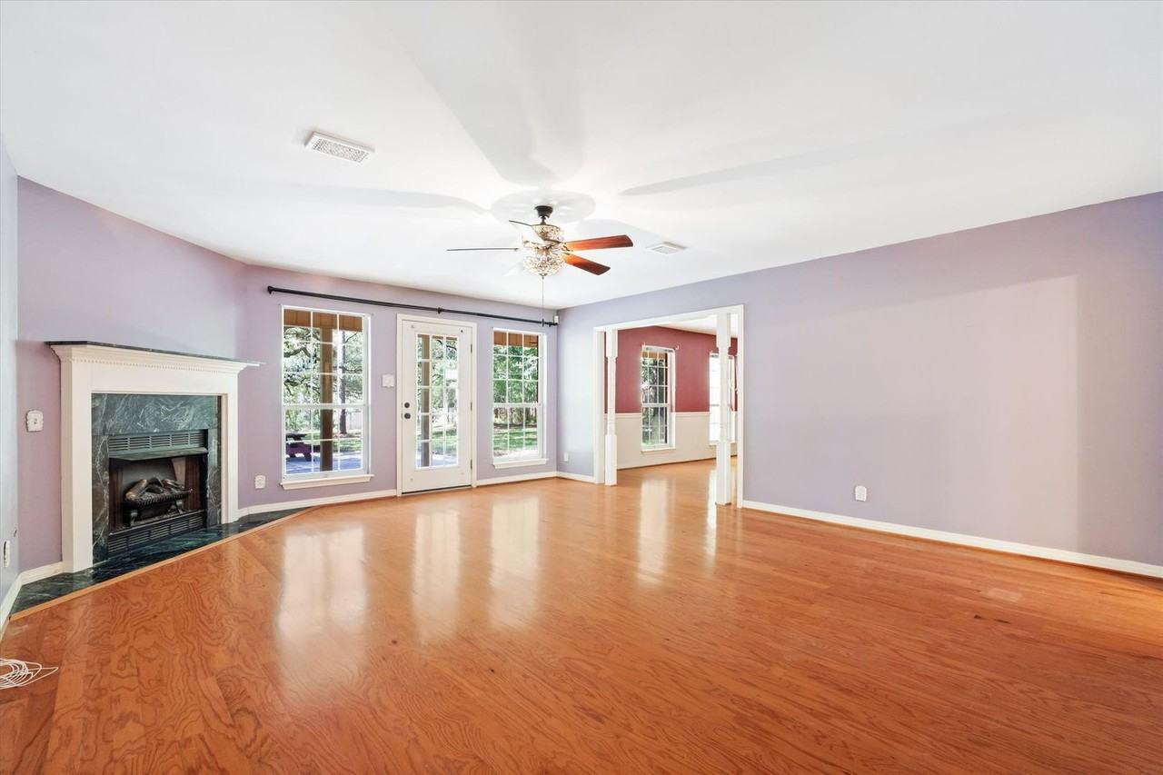 7861 Fordham Rd - Photo 3 of 20