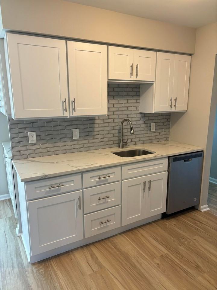 311 South 12th Street - Photo 3 of 11